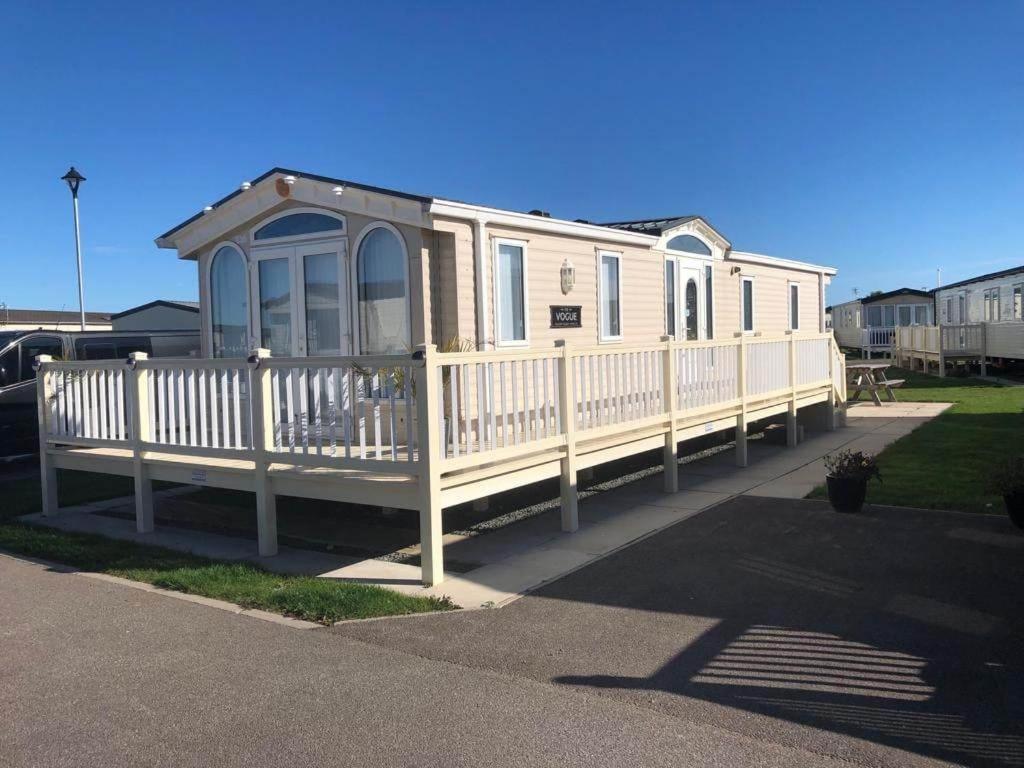 Pg58 2 Bed Caravan Golden Palm Chapel St Leonards Exterior photo